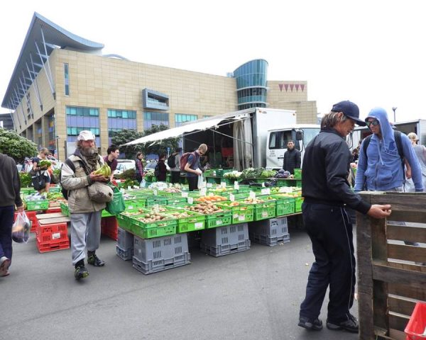 Fresh market in Wellington