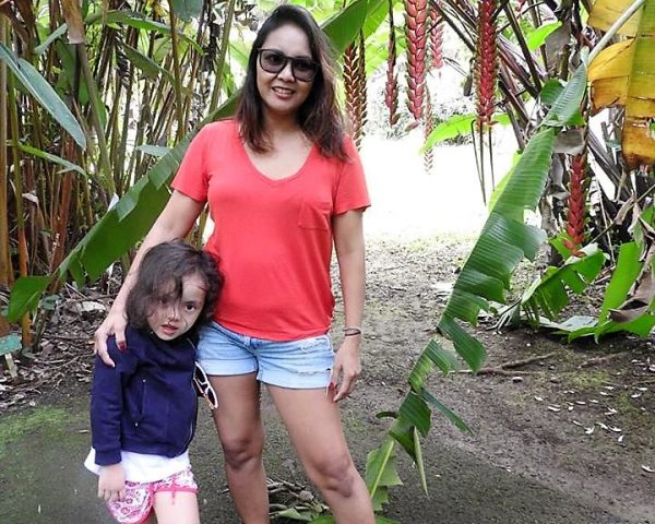 Lara and Mom at Hoomaluhia Botanical Garden.