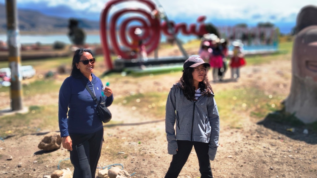 Crossing into Peru on foot
