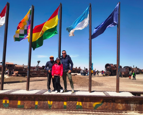 The flags of the train Cemetery