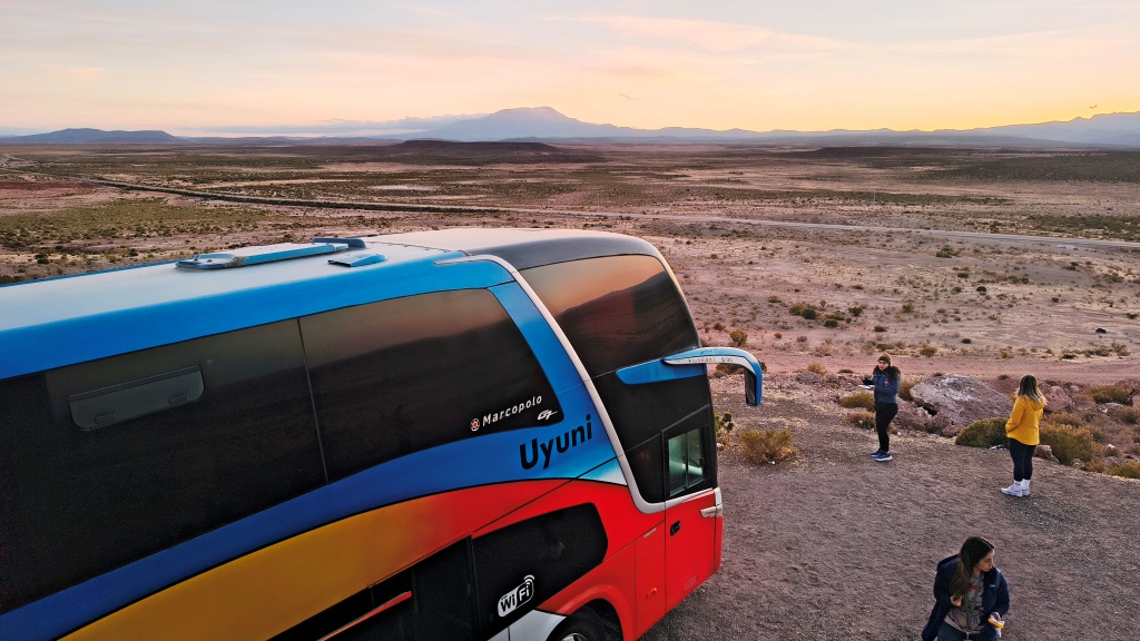 Todo Turismo - Night bus to Uyuni