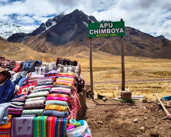 View of Apu Chimboya